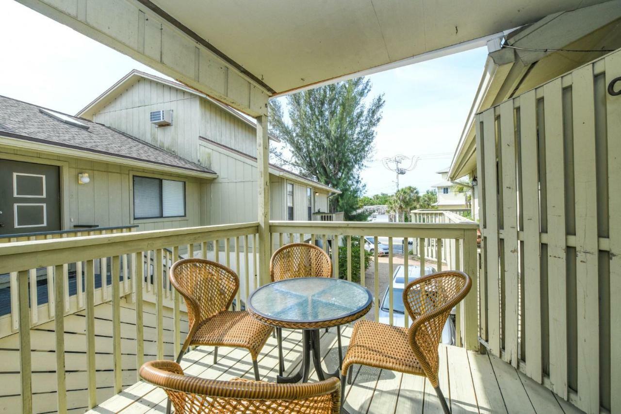3 Waves From It All By Beachside Management Siesta Key Εξωτερικό φωτογραφία